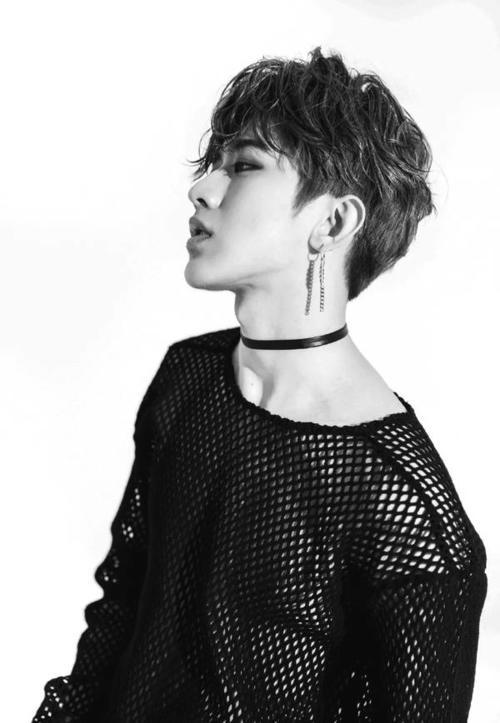 蔡徐坤：做一个精致男孩有问题吗？