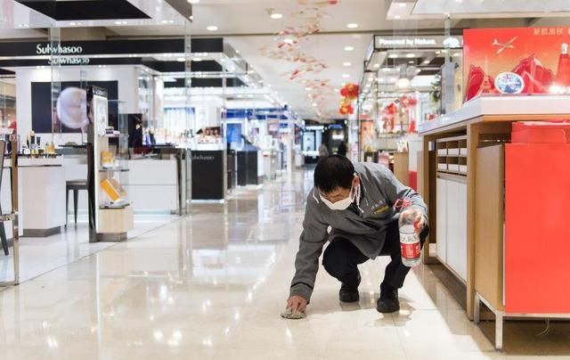  防控：疫情防控｜湖南长沙：商场陆续复工，防疫营业两不误