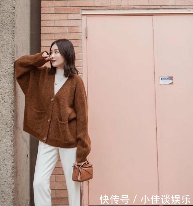 「女人」30岁女人的“气质穿搭”,既要精致优雅也要时髦新潮,百看不厌