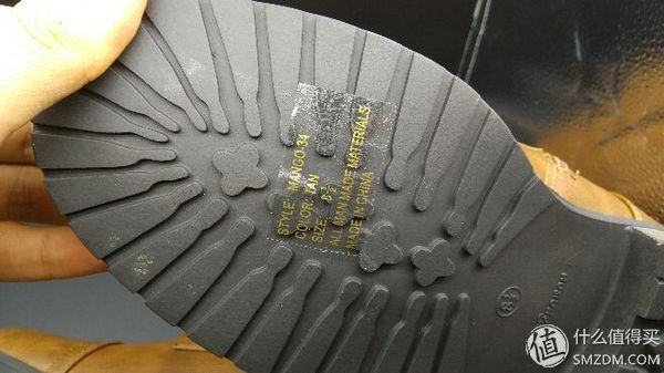 吃个螃蟹 花两百元在亚马逊海外购买三双靴子是什么体验