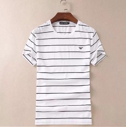 阿玛尼，汤姆布朗新款短袖T桖，别具一格设计，上身让你与众不同