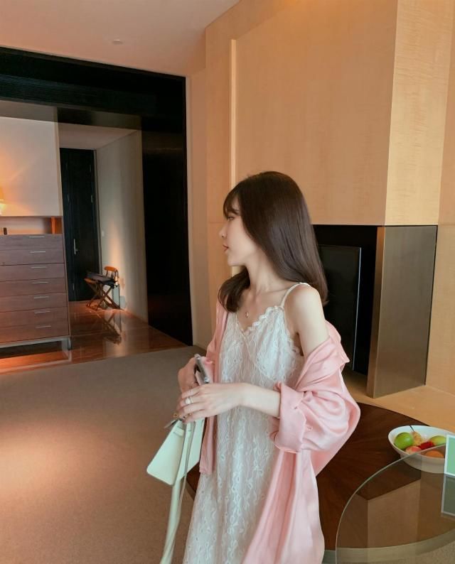  『风采』溫柔俏丽的春天穿搭示范性，谁还并不是风采小女子？穿没错赚足复购
