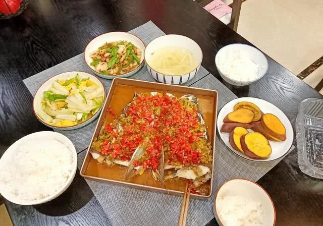  「教程」剁椒鱼头终极教程！看完后新手变大厨，错过后悔3年哦！