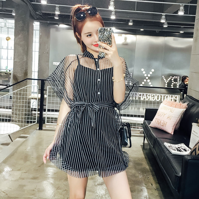 名媛裙暴击时尚，清爽携手高街风尚，轻轻松松吸睛街头