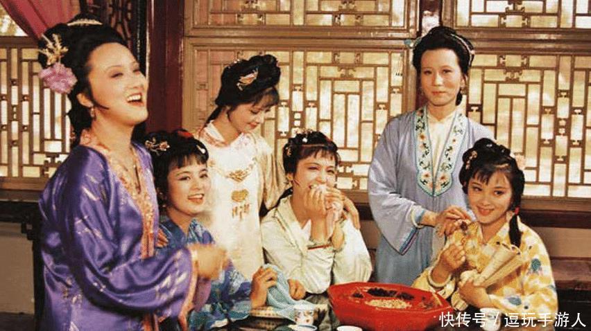 『爱好』大观园女儿们的爱好,王熙凤是治家,林黛玉是葬花,薛宝钗是什么