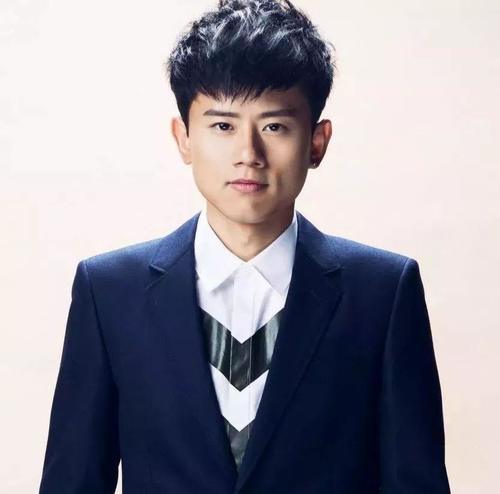 发型 | 根据脸型特征剪发型，剪对了颜值暴涨