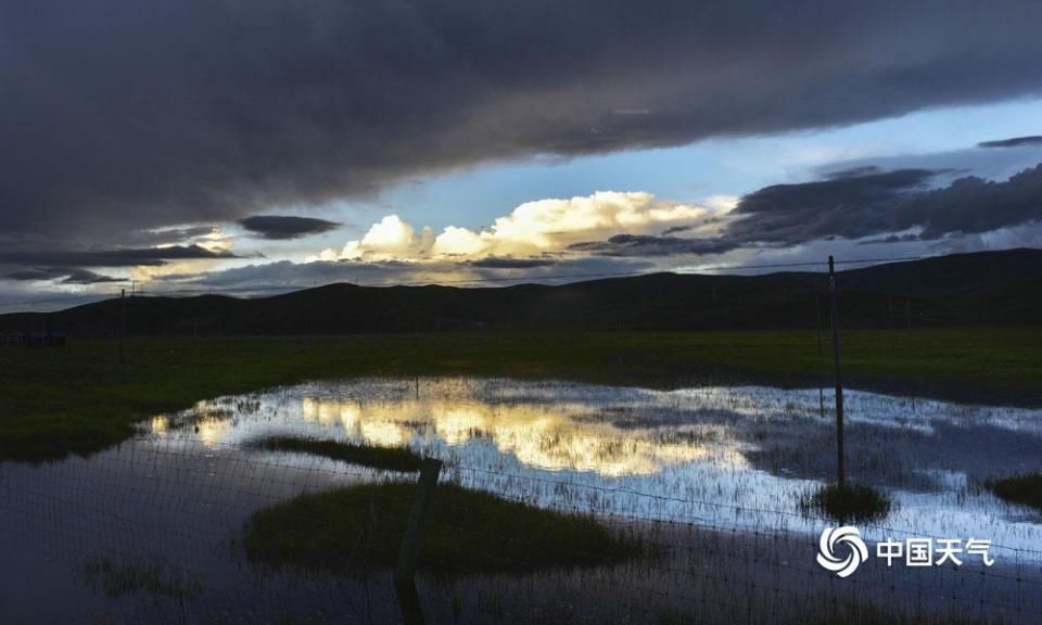 美丽的红原大草原