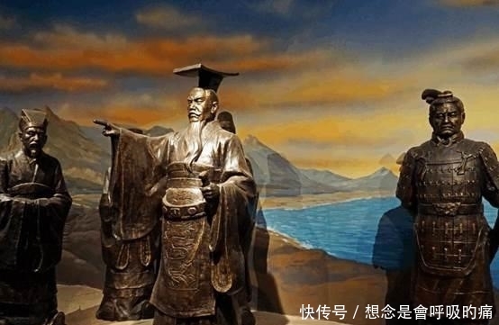 看看中国的兵马俑,看看日本的“兵马俑”,感受到差距没?