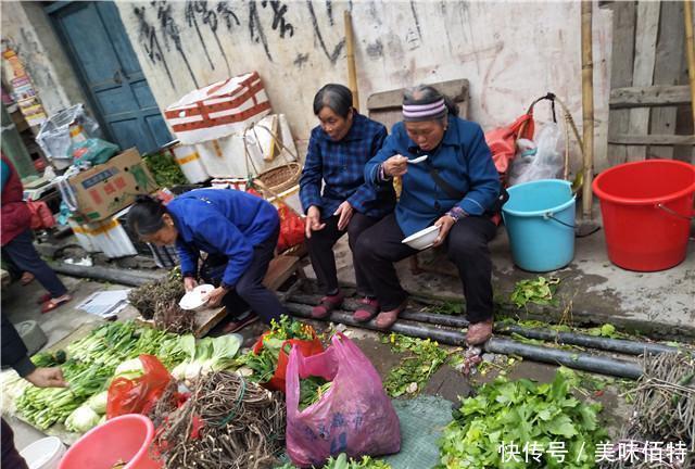 农村大集上最让人稀罕的几样, 手艺人的老物件年轻人有几个认识