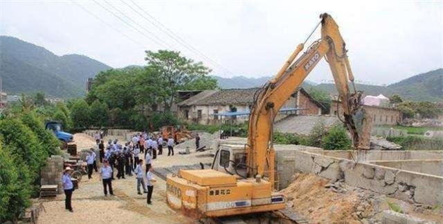  「低保」今年农村这三笔账要严查，农民表示强烈支持！