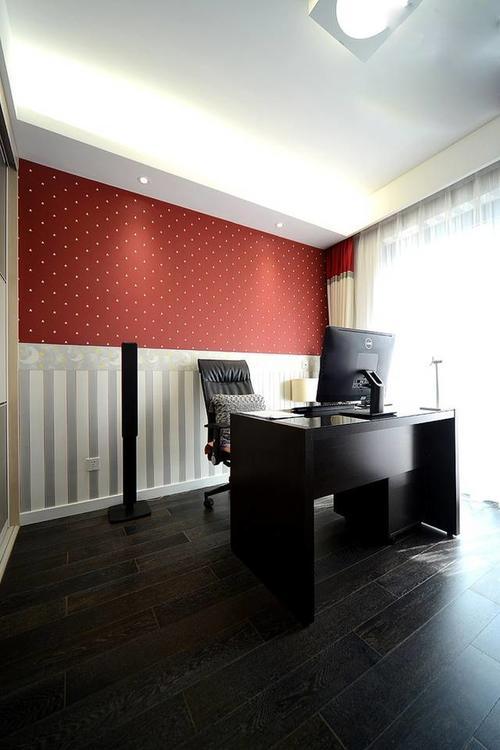 95㎡温馨甜蜜婚房，头次见餐厅里装电视，效果备受欢迎！