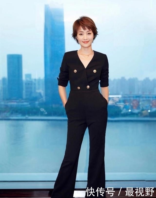 【连体】孙俪撞上马伊琍,相差六岁同穿连体裤,才知道气质对女人有多重要