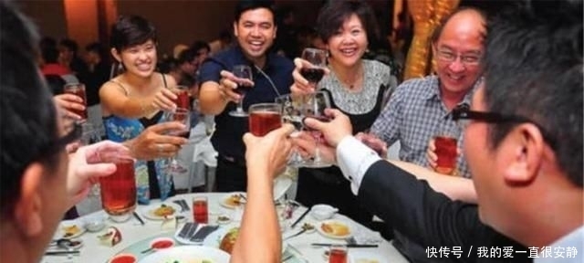 「如今」曾千方百计逼中国人离开,当60万华人离开后,如今又恳求回来?