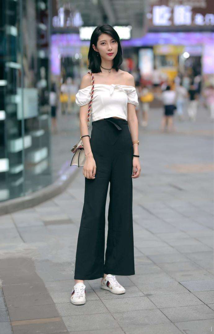 素人街拍: 揭晓那些长腿美女的秘密