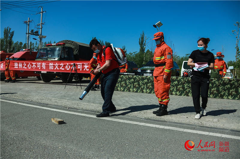  「防火」新疆伊犁森林消防：将防火足迹布满“古道”霍城（图）