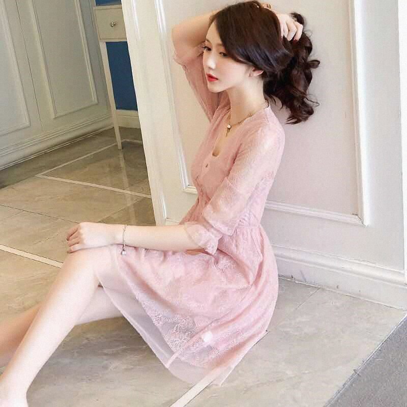 女人身材好不好?看大腿!学学下面这样穿，男人的眼睛移也移不走