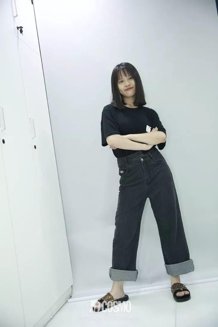 千万别学刘雯穿排扣连衣裙!