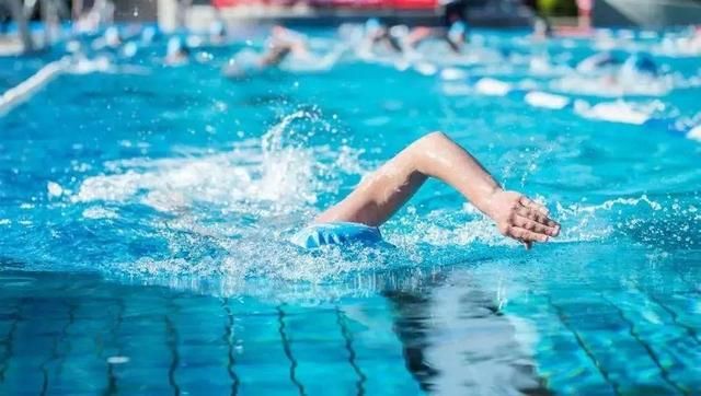 游泳正式进入2020年全国中考考核项目？假的，以偏概全，误导群众