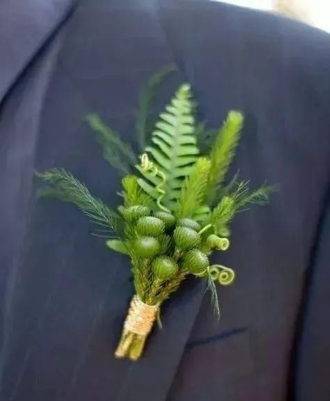 花艺：婚礼花艺|新郎胸花大考究，玩转方寸间的魅力~