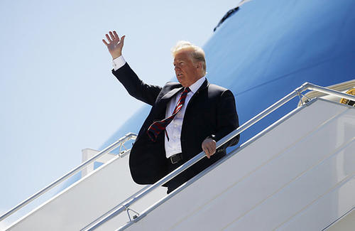 特朗普建议 俄罗斯应重返G7峰会 ,意大利新总