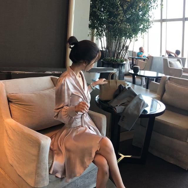 2018年秋季最流行的这几款裙子，第一条好多人 都没有