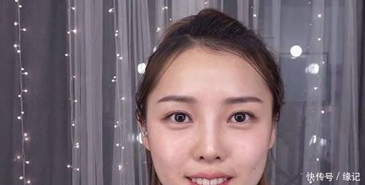 妹子因化妆术走红网络，没想到卸妆后更为惊艳，网友跪求娶回家！