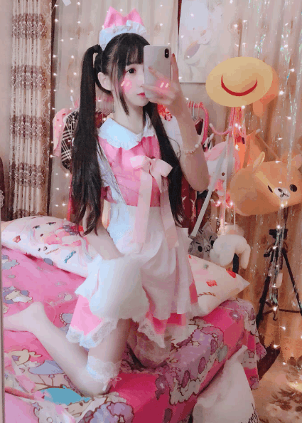 抖音蔡萝莉身份造假, 视频流出意外曝光不雅照, 整容后形象毁尽