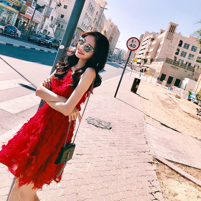 太美了，让人大饱眼福!瞧瞧下面女人怎么穿，美的国色天香