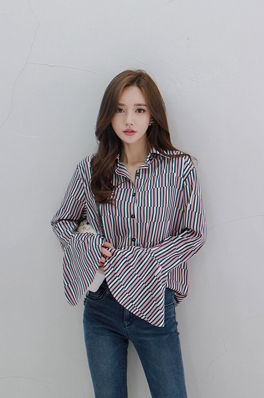 但愿你心底的关怀，杯满四溢，又正在被另一个孤独的灵魂渴望