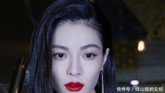  「香奈儿」肉肉脸还下垂竟也能打败刘雯周迅成人间香奈儿，这脸是有多高级？