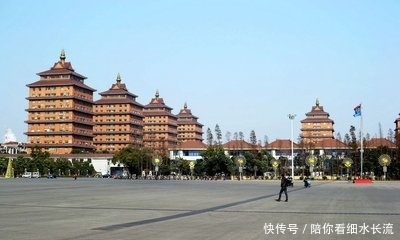 中国曾经的土豪村，都住着豪车豪宅，现在却负债400亿