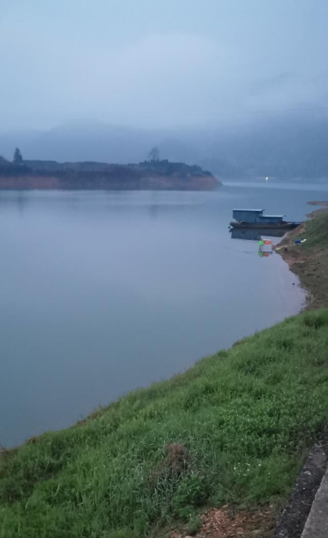  【失误】一个大的失误，造成鱼杆失踪！含泪警告钓友