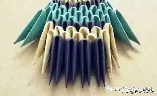  『蓝色』简单的折个三角，组合成百变造型