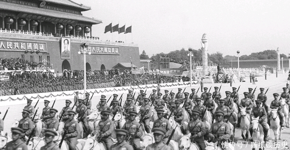  「中部地区」武汉被提升为直辖市，1950年，湖北省的省会迁到了