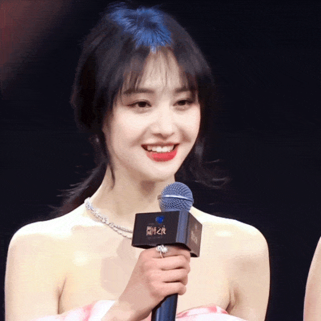  [美少女]90后郑爽不愧当红美少女！肤如凝脂身材优越锁骨惹人羡