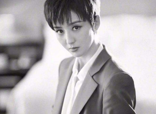 新疆三姐妹，佟丽娅古力娜扎迪丽热巴，谁是你的菜？