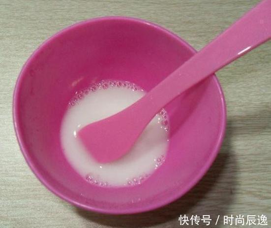 菜市场2元1个的它，睡前加牛奶洗脸，一月皮肤嫩白光滑，轻松祛斑