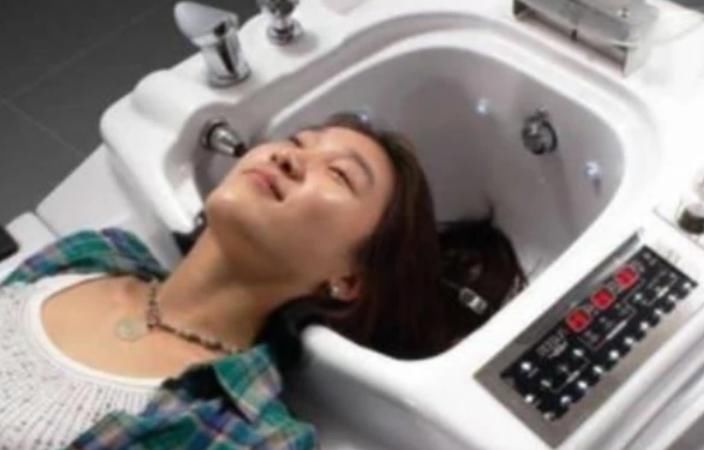  『洗发水』为啥理发师会问“什么时候洗的头”？里面藏着这3件事，别不知道