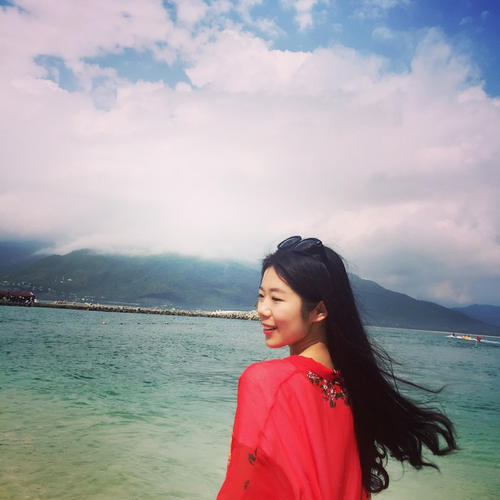 水清沙白的他乡——三亚。