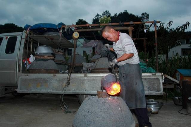  「手艺」直击记忆中的农村老手艺，倒锅，年轻人没几个知道的