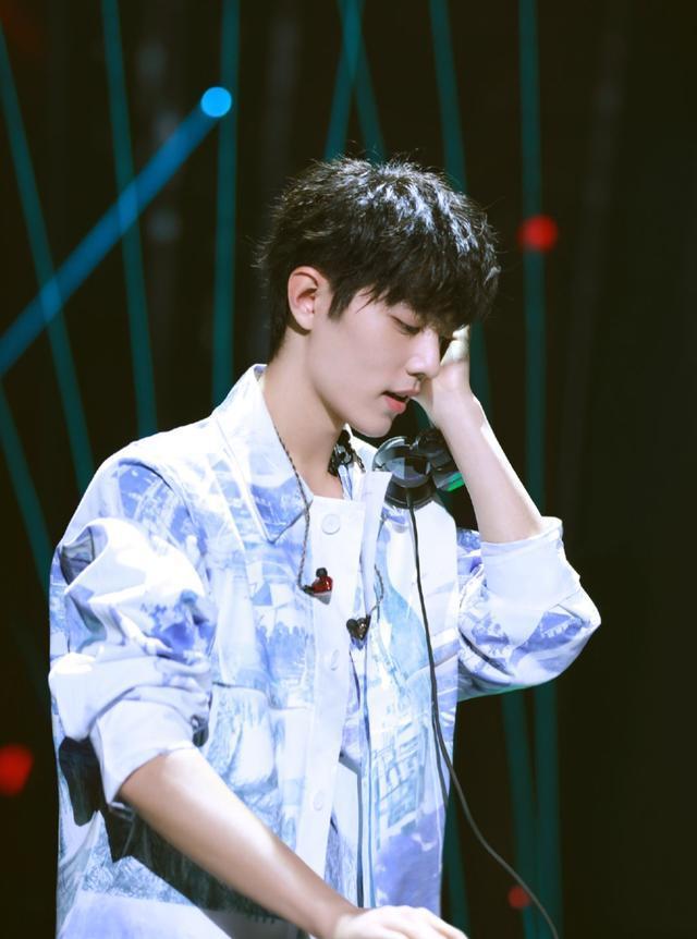 东方卫视肖战张艺兴追梦人