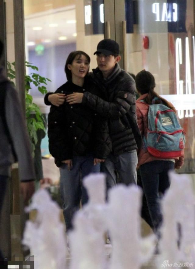 金晨七夕自拍照被扒疑似与邓伦复合，老板霸气称这辈子都不可能！