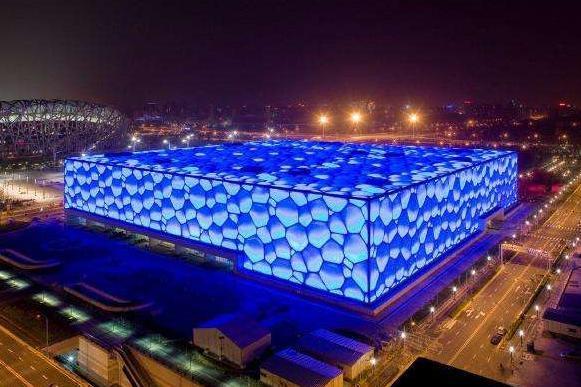 中国最厉害的钉子户，连水立方都为它挪100米，实在是不敢拆