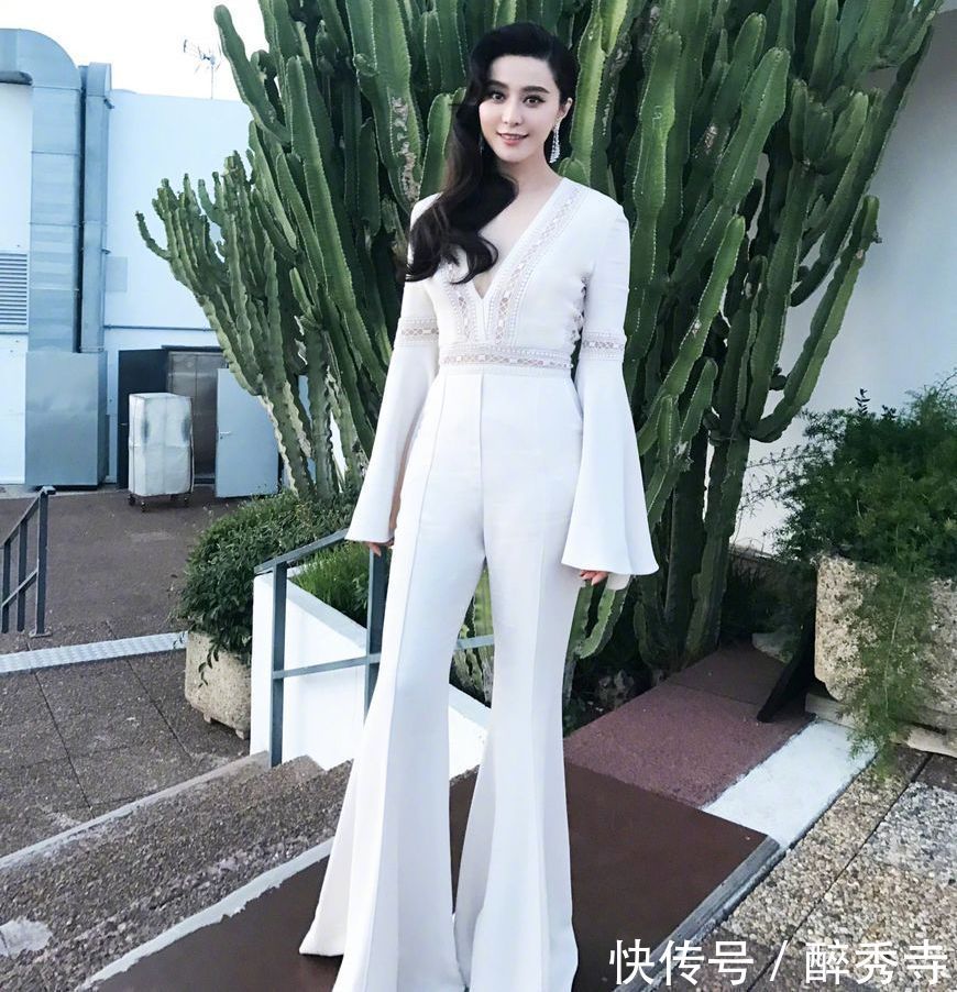 86斤唐嫣和112斤的范冰冰，同穿高腰裤，才发现女人微胖也很好看