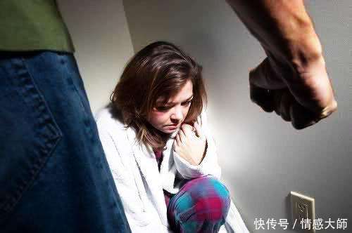 女子被多次家暴无法忍受 在朋友圈发遗书让大家见证 网友果断报警