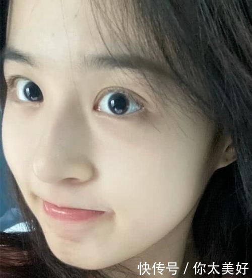  『女生』20岁的女生适合用啥眼霜？牛油果滋润，理肤泉含维C，你都用哪个