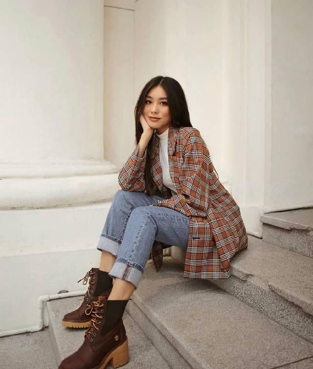 『职场中』早春街头休闲look,通勤装率先出发,打造职场丽人风