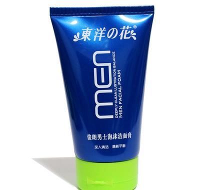  『深层清洁』便宜好用的平价祛痘洗面奶推荐：这些温和补水洗面奶学生党的最爱