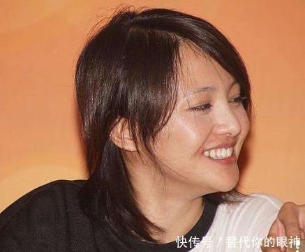 杨颖不化妆，张钧甯不化妆，郑爽不化妆，网友：谁给的勇气出门！