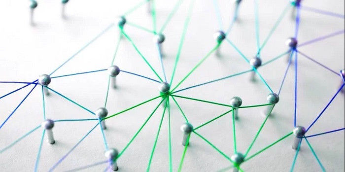 谁会比剑桥分析更了解如何使用个人数据 所以